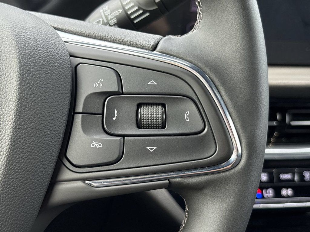 New 2026 Buick Envista Avenir 1.2L FWD at KW Auto Credit
