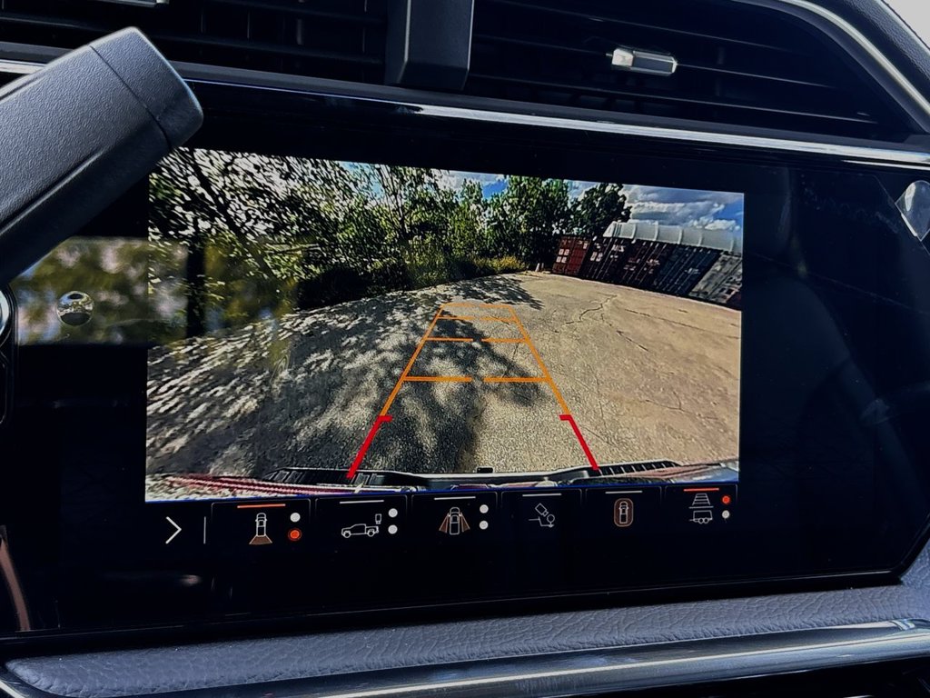 New 2026 GMC Sierra 2500HD Denali 6.6L 4WD at KW Auto Credit