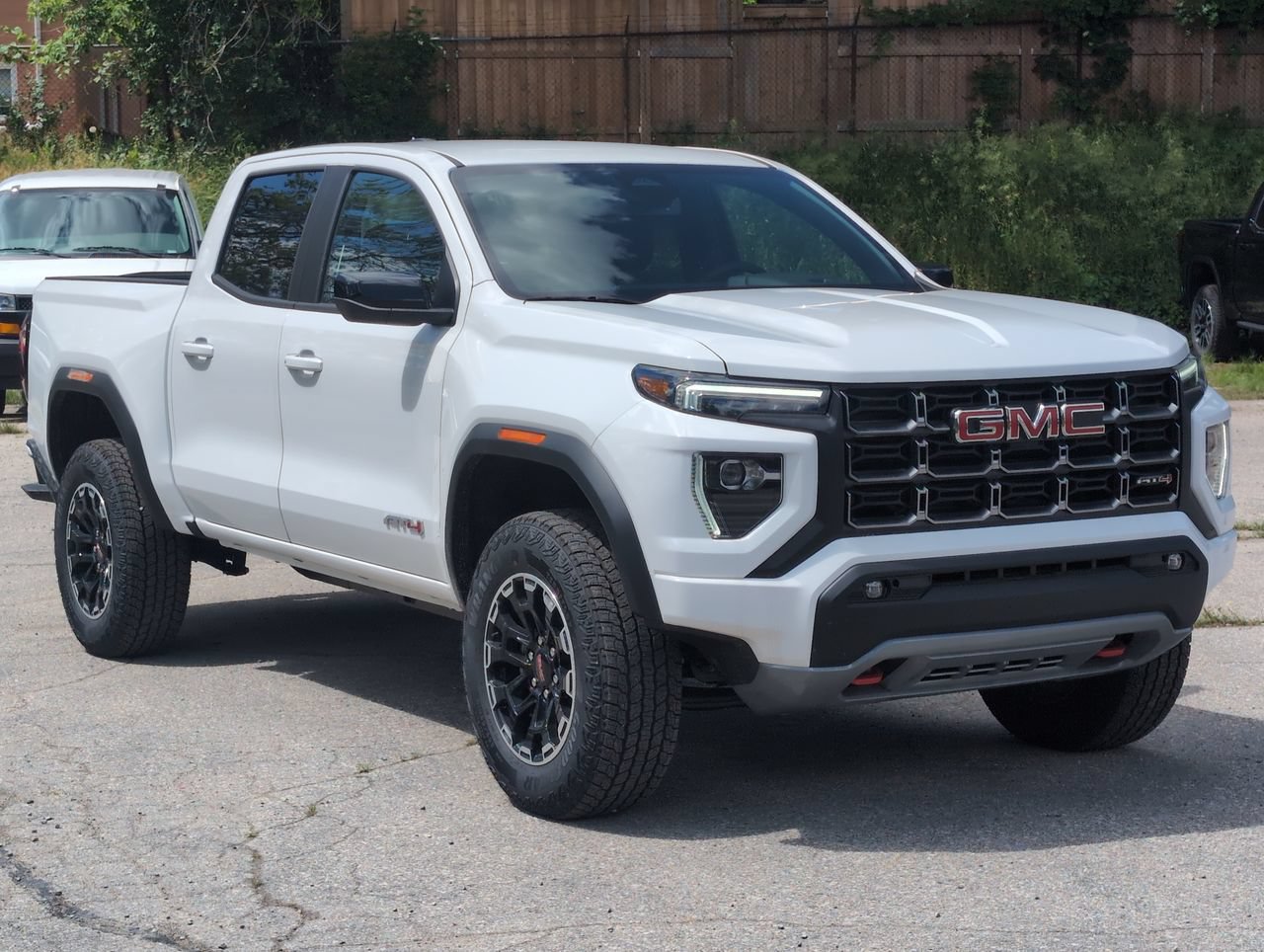 New 2026 GMC Canyon AT4 2.7L 4WD at KW Auto Credit