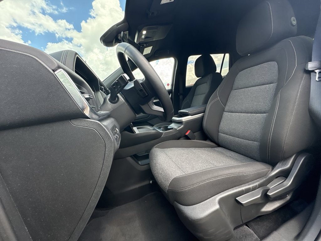 Used 2025 GMC Terrain AWD Elevation 1.5L AWD at KW Auto Credit