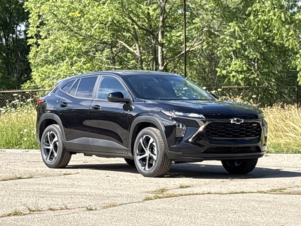 New 2026 Chevrolet Trax 1RS 1.2L FWD at KW Auto Credit