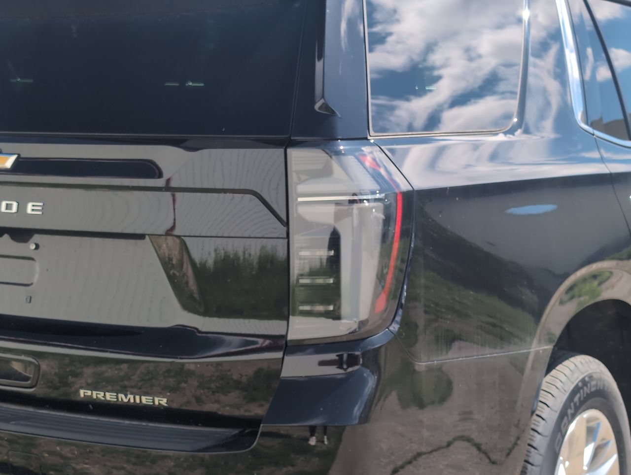 New 2026 Chevrolet Tahoe Premier 5.3L 4WD at KW Auto Credit