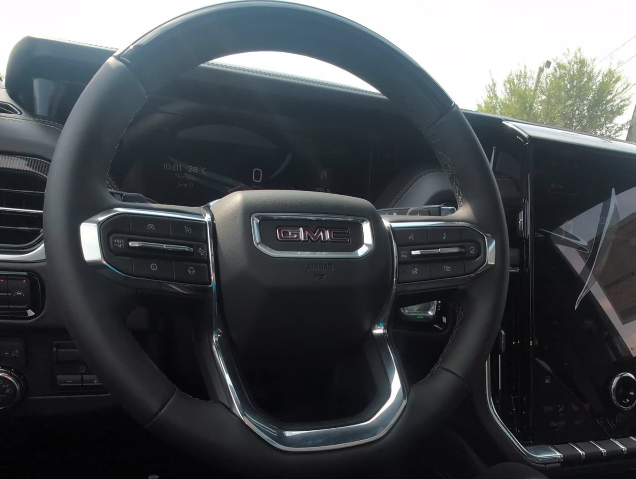New 2026 GMC Yukon Elevation 5.3L 4WD at KW Auto Credit