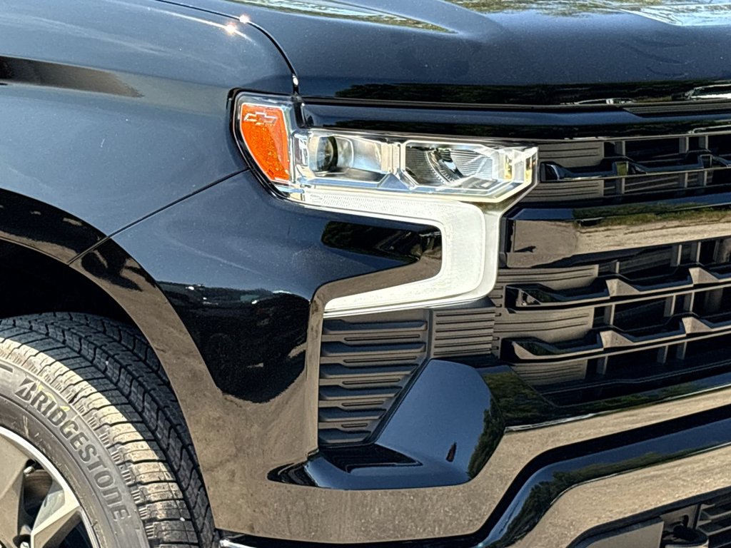New 2026 Chevrolet Silverado 1500 RST 5.3L 4WD at KW Auto Credit