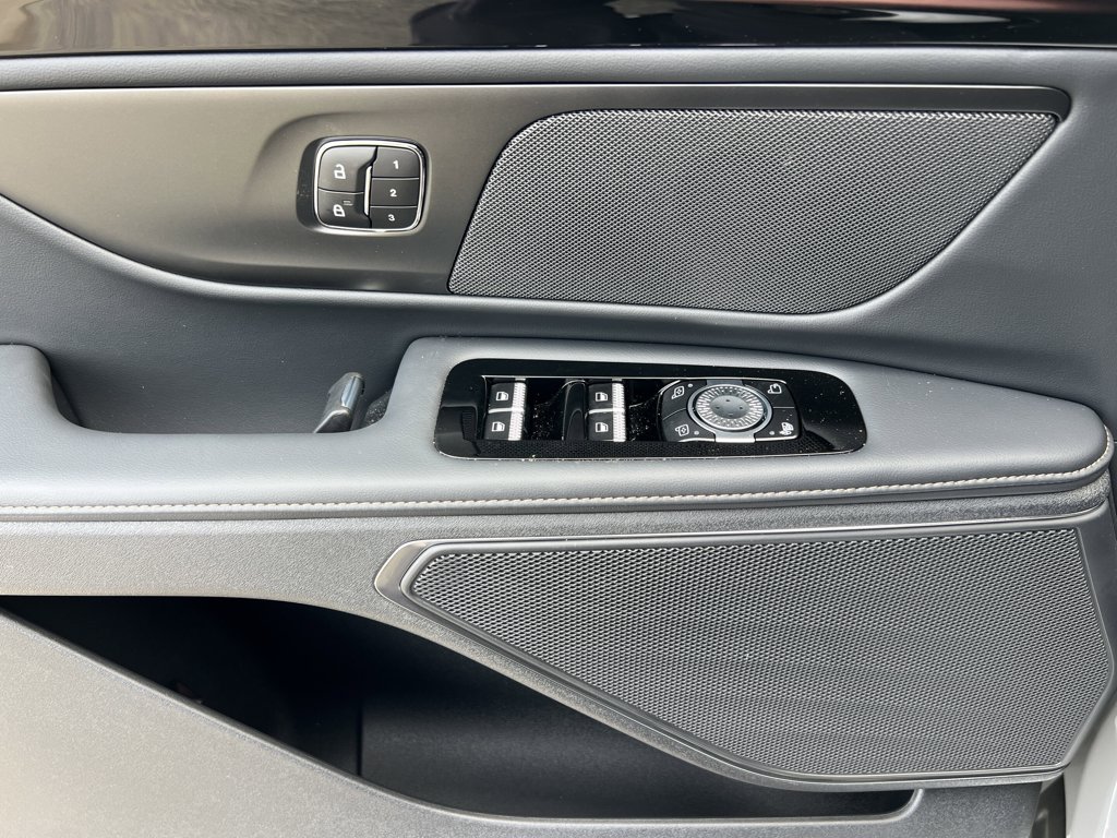 New 2026 Lincoln Nautilus Premiere 2.0 L AWD at KW Auto Credit