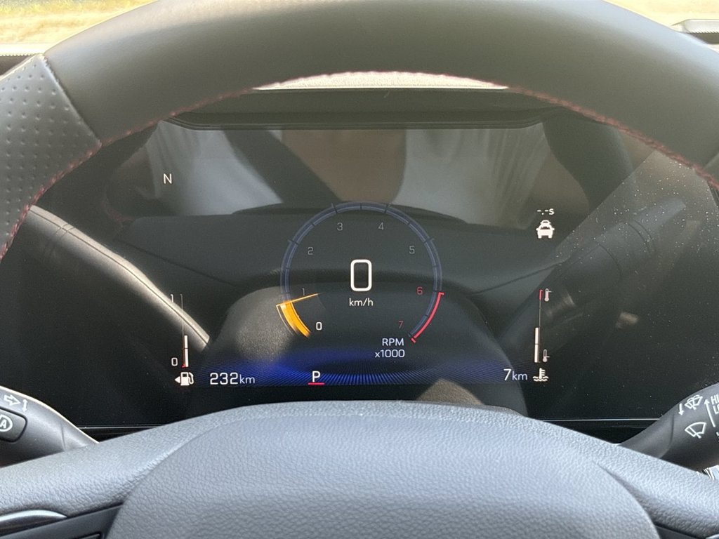 New 2026 Chevrolet Trax 2RS 1.2L FWD at KW Auto Credit