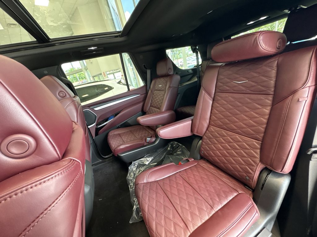 New 2026 Cadillac Escalade 4WD Sport 6.2L 4WD at KW Auto Credit