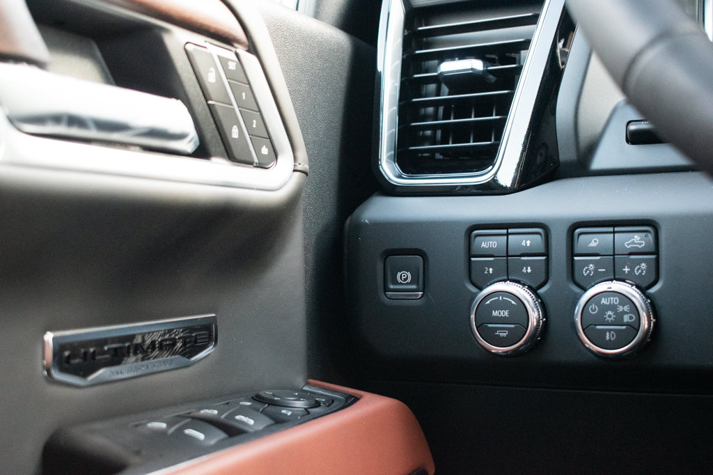 New 2026 GMC Sierra 1500 Denali Ultimate 6.2L 4WD at KW Auto Credit