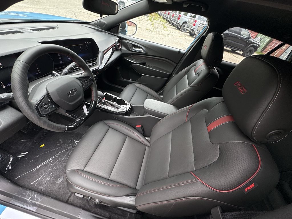 New 2026 Chevrolet Trax 2RS 1.2L FWD at KW Auto Credit