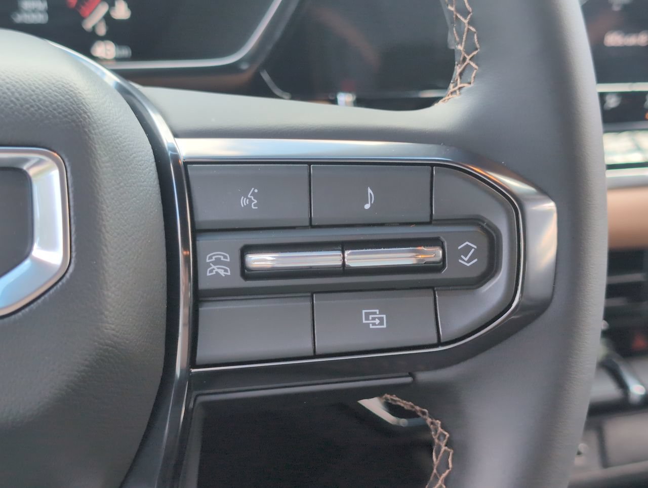 New 2026 GMC Canyon AT4 2.7L 4WD at KW Auto Credit