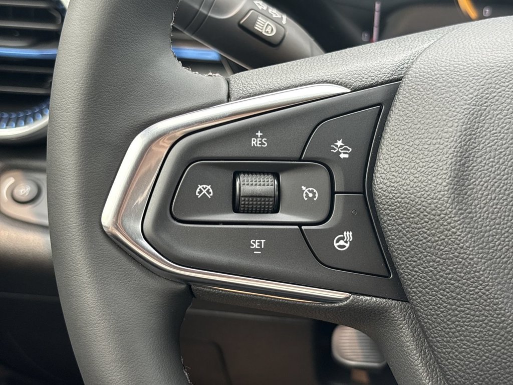 New 2026 Chevrolet Trax LT 1.2L FWD at KW Auto Credit