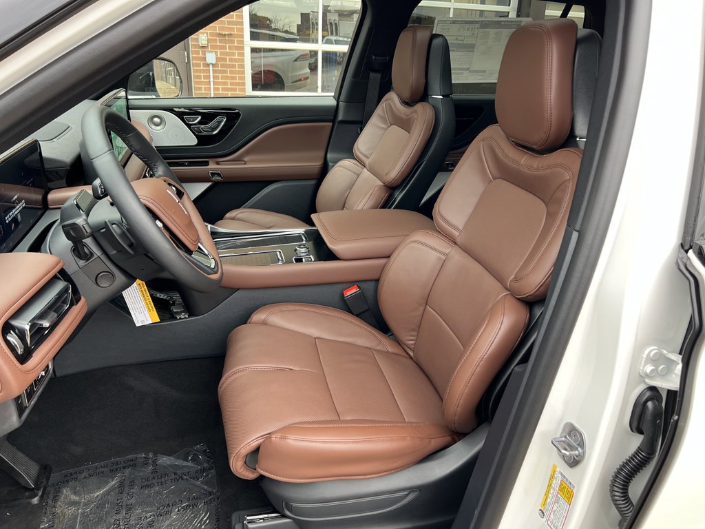 New 2027 Lincoln Aviator Reserve 3.0 L AWD at KW Auto Credit