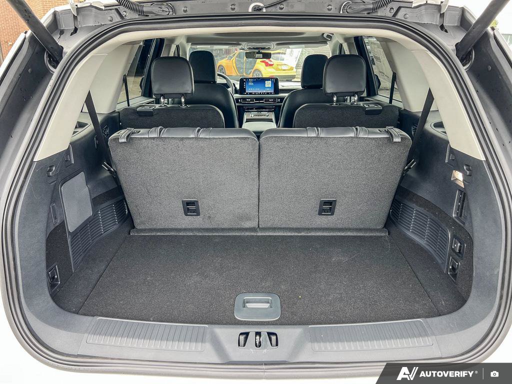 New 2026 Lincoln Aviator Reserve 3.0 L AWD at KW Auto Credit