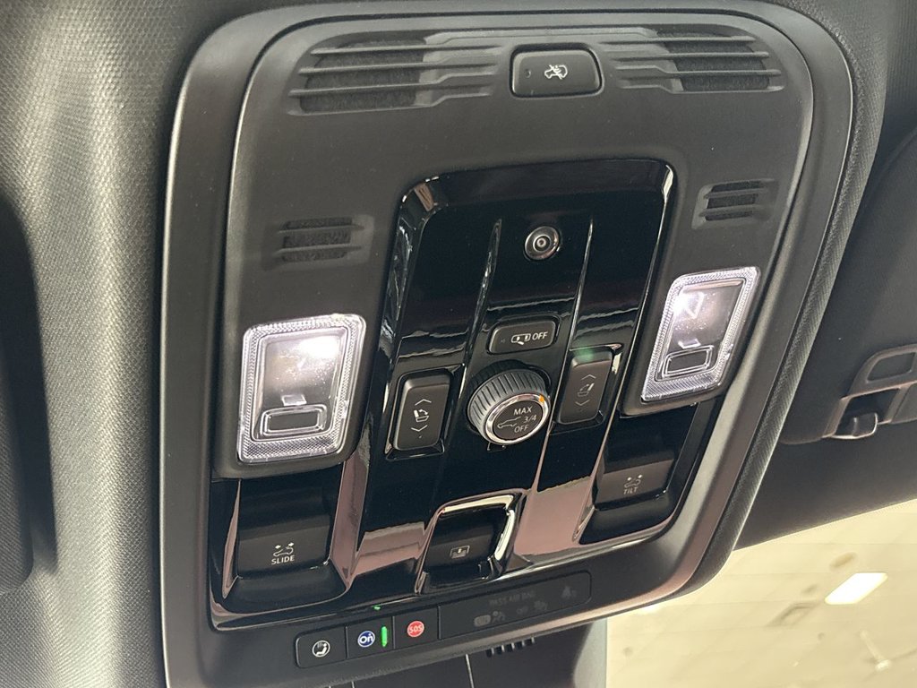 New 2026 Cadillac Escalade 4WD Sport 6.2L 4WD at KW Auto Credit