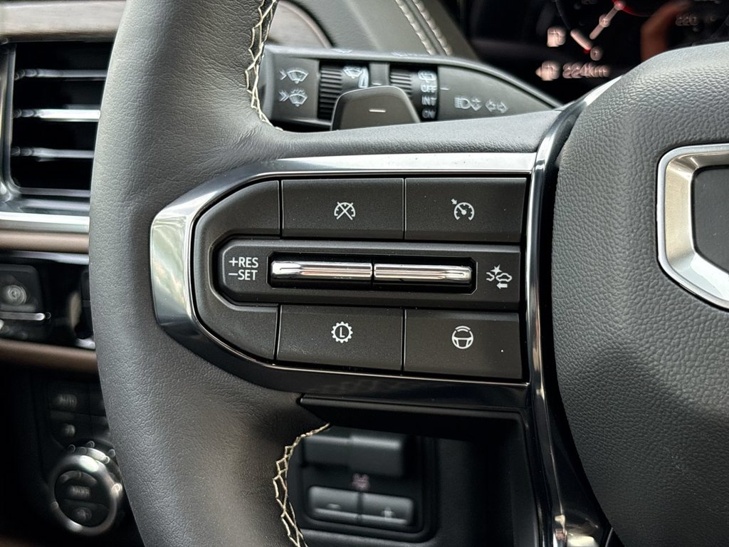 New 2026 GMC Yukon XL Denali Ultimate 6.2L 4WD at KW Auto Credit