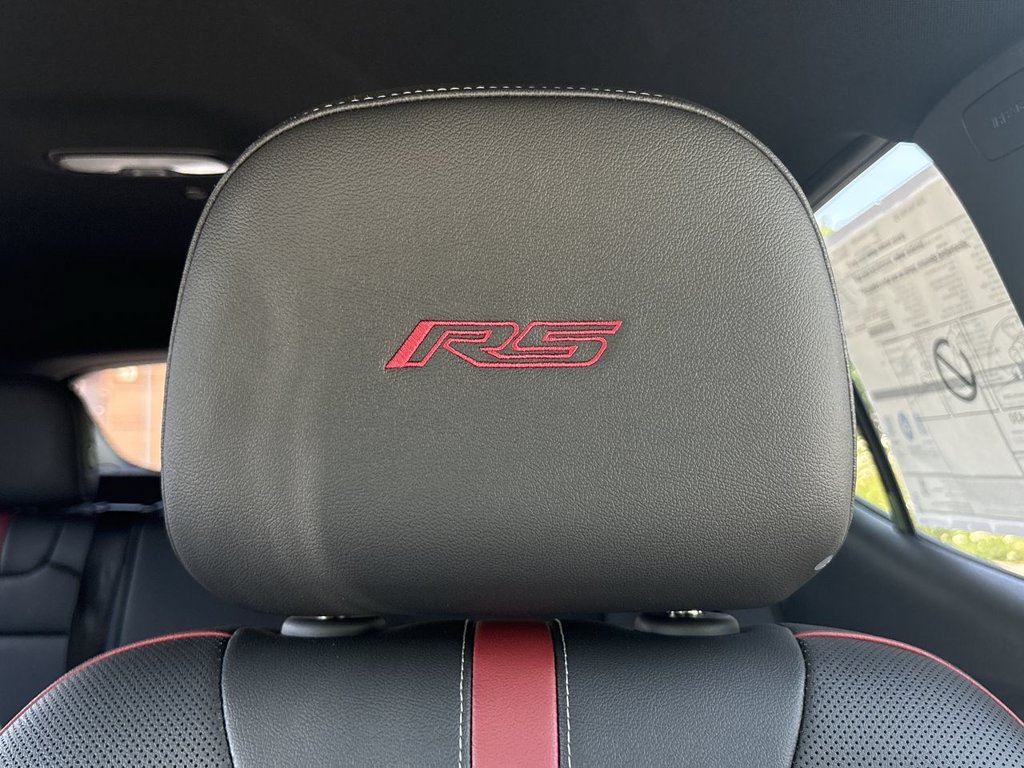 New 2026 Chevrolet Trax 2RS 1.2L FWD at KW Auto Credit