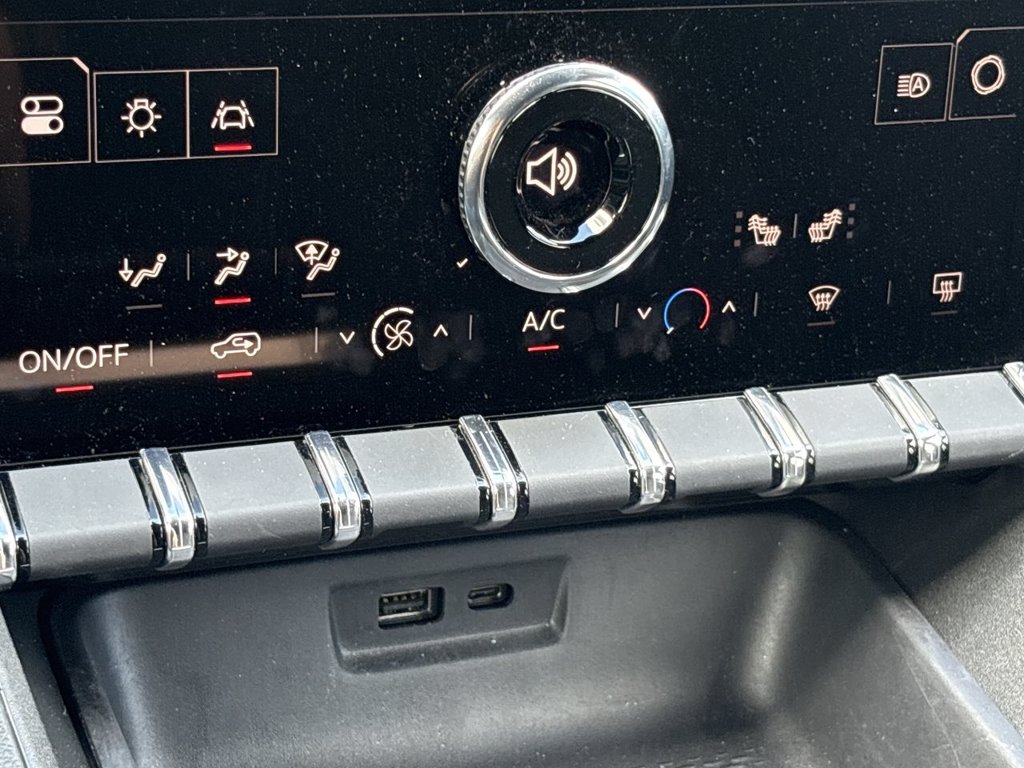 Used 2025 GMC Terrain AWD Elevation 1.5L AWD at KW Auto Credit