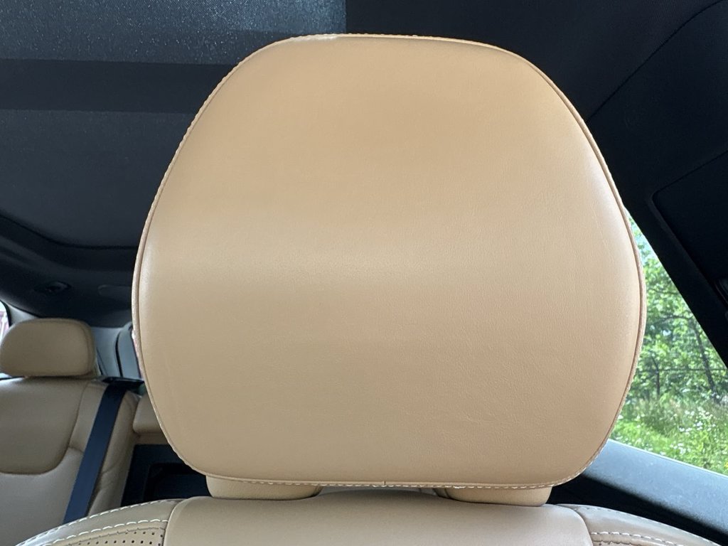 Used 2021 Volvo XC60 Inscription 2.0 L AWD at KW Auto Credit