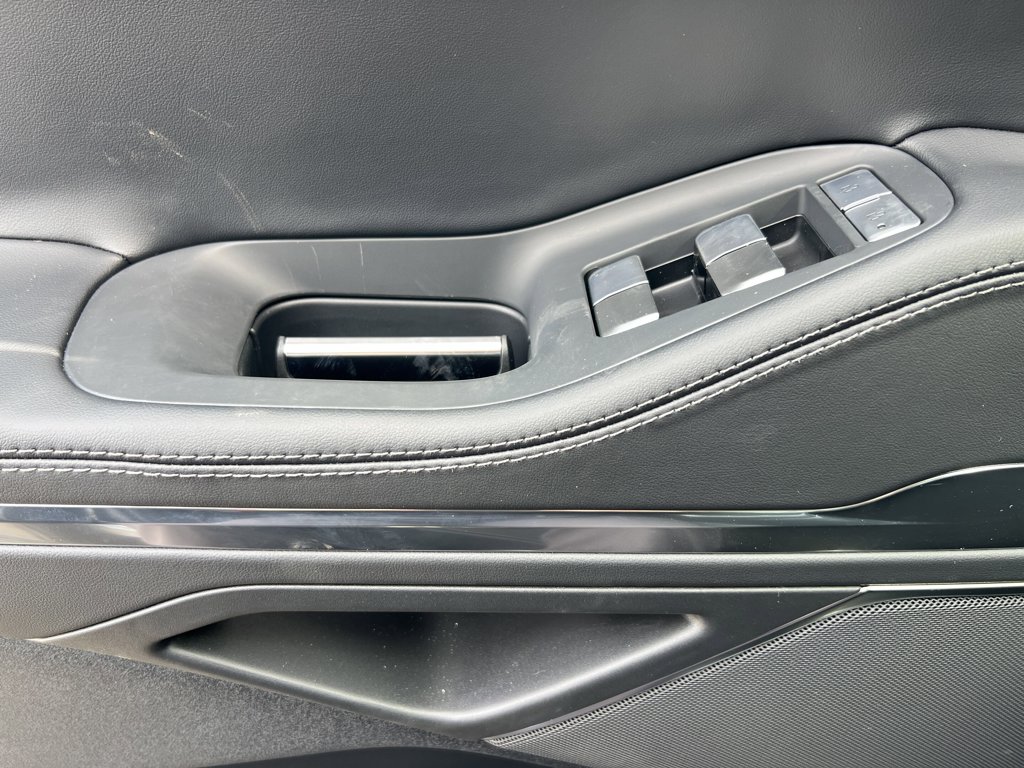 New 2027 Lincoln Navigator L Premiere 3.5 L 4WD at KW Auto Credit