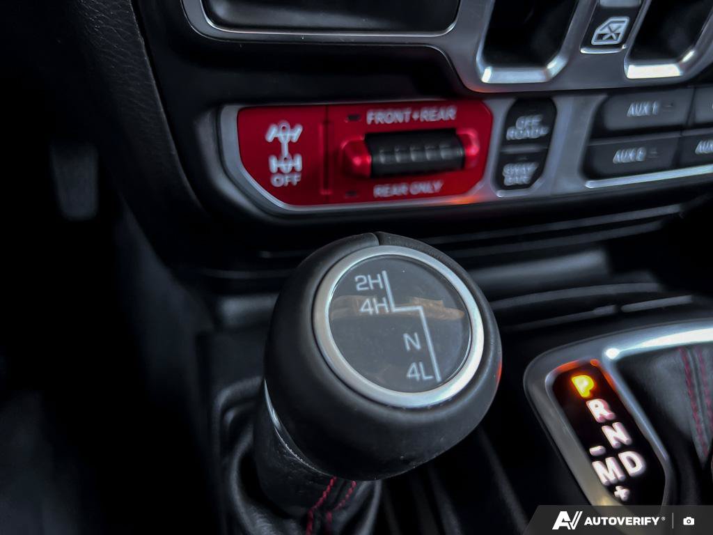 Used 2021 Jeep Gladiator Rubicon 3.6 L 4WD at KW Auto Credit