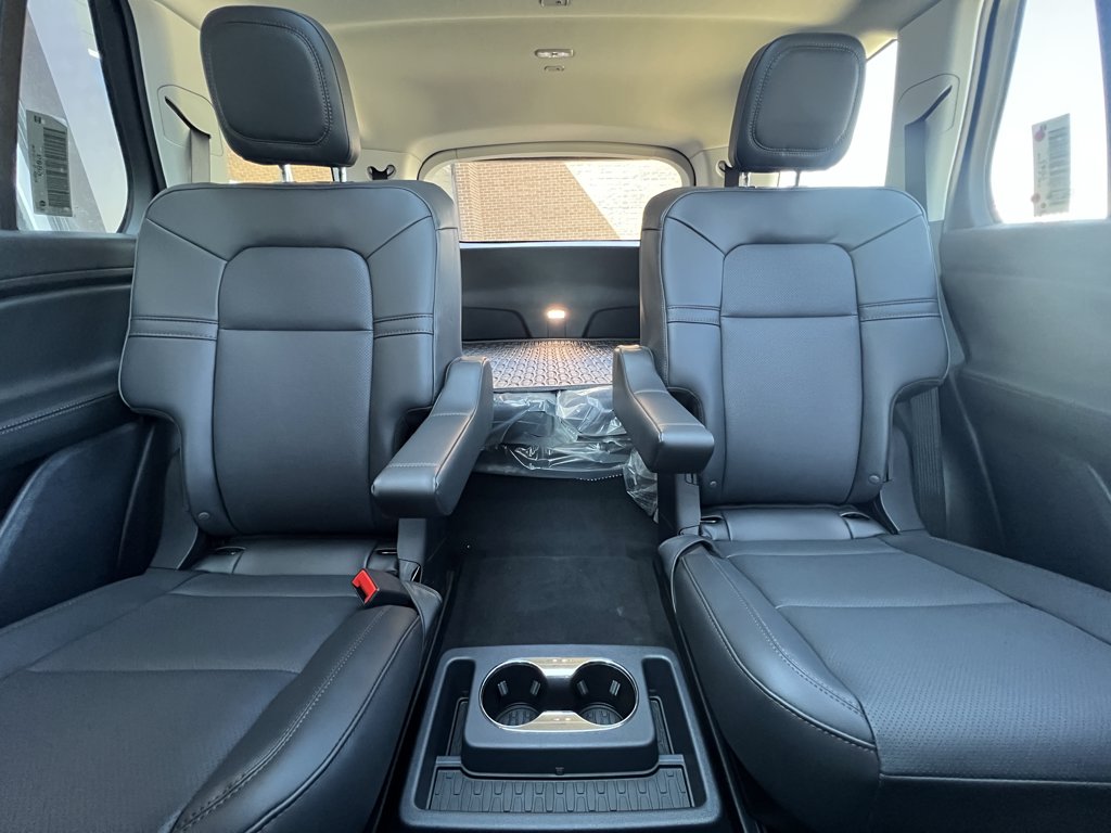 New 2026 Lincoln Aviator Premiere 3.0 L AWD at KW Auto Credit