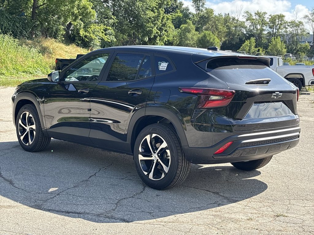 New 2026 Chevrolet Trax 1RS 1.2L FWD at KW Auto Credit