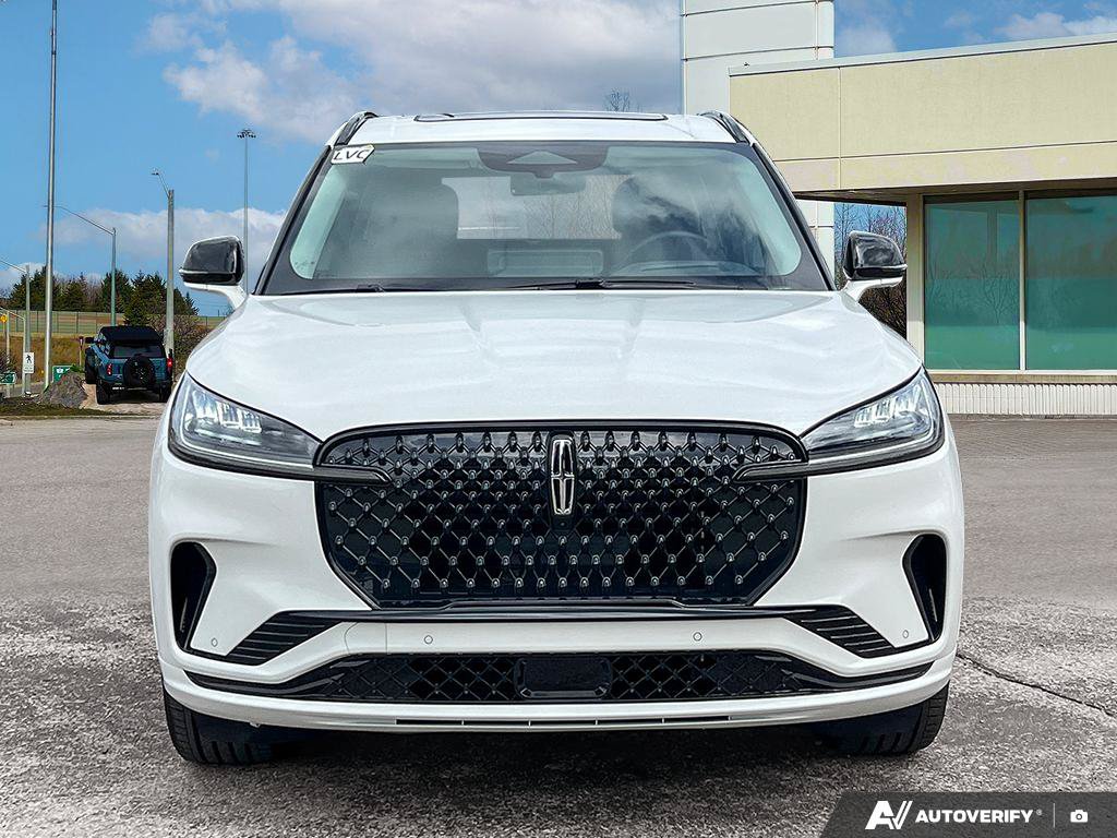 New 2026 Lincoln Aviator Reserve 3.0 L AWD at KW Auto Credit