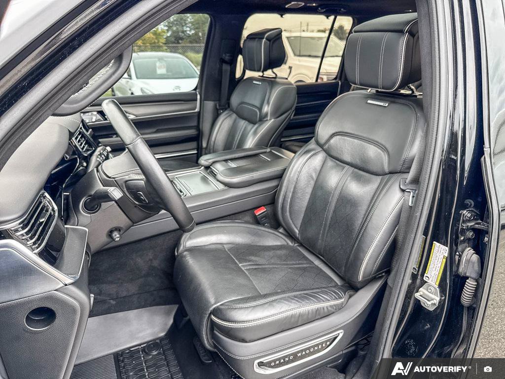 Used 2022 Jeep Grand Wagoneer Obsidian 6.4 L 4WD at KW Auto Credit