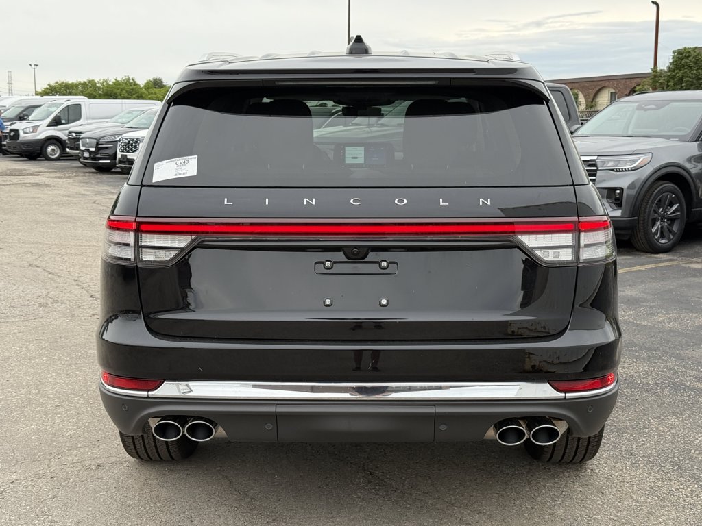 New 2026 Lincoln Aviator Reserve 3.0 L AWD at KW Auto Credit