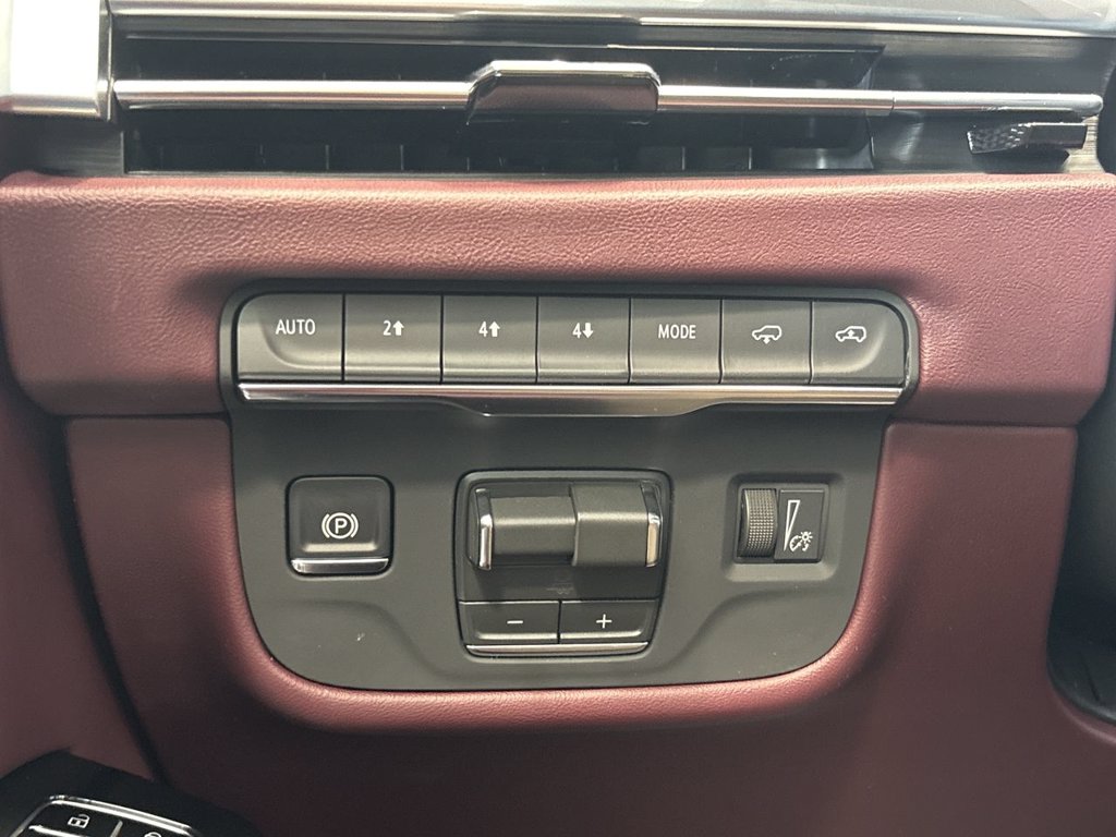 New 2026 Cadillac Escalade 4WD Sport 6.2L 4WD at KW Auto Credit