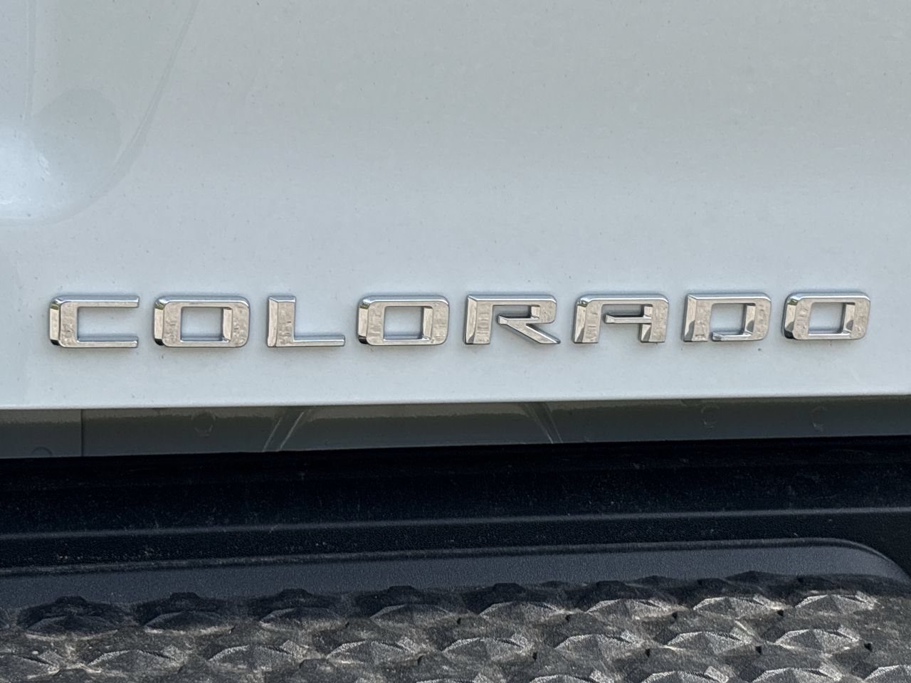 New 2026 Chevrolet Colorado 4WD LT 2.7L 4WD at KW Auto Credit