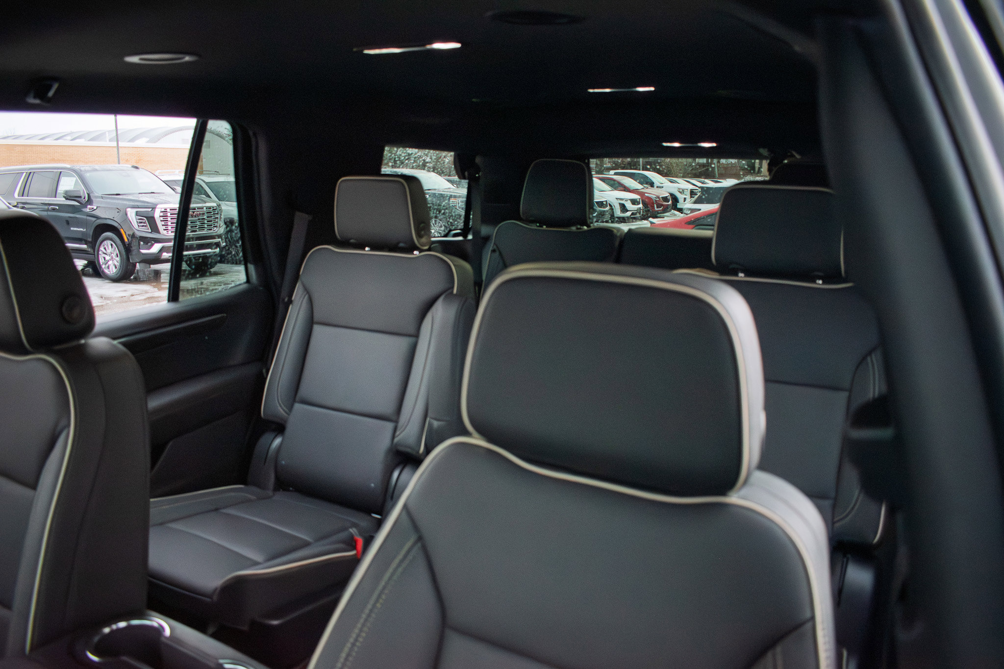 New 2026 Chevrolet Tahoe Premier 5.3L 4WD at KW Auto Credit