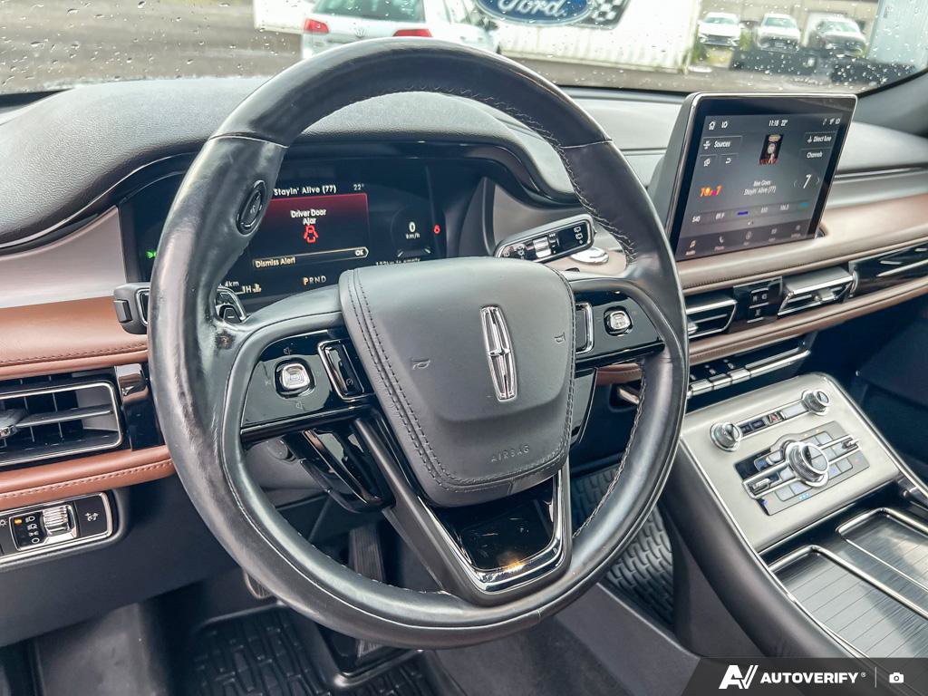Used 2022 Lincoln Aviator Reserve 3.0 L AWD at KW Auto Credit