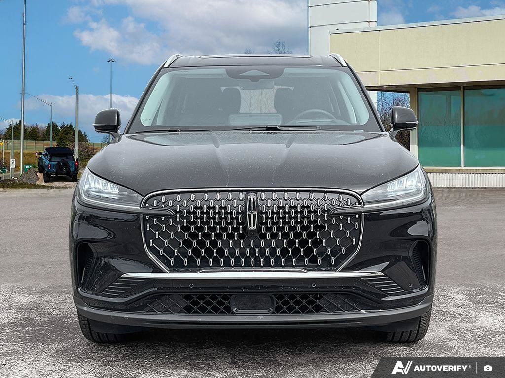 New 2026 Lincoln Aviator Reserve 3.0 L AWD at KW Auto Credit