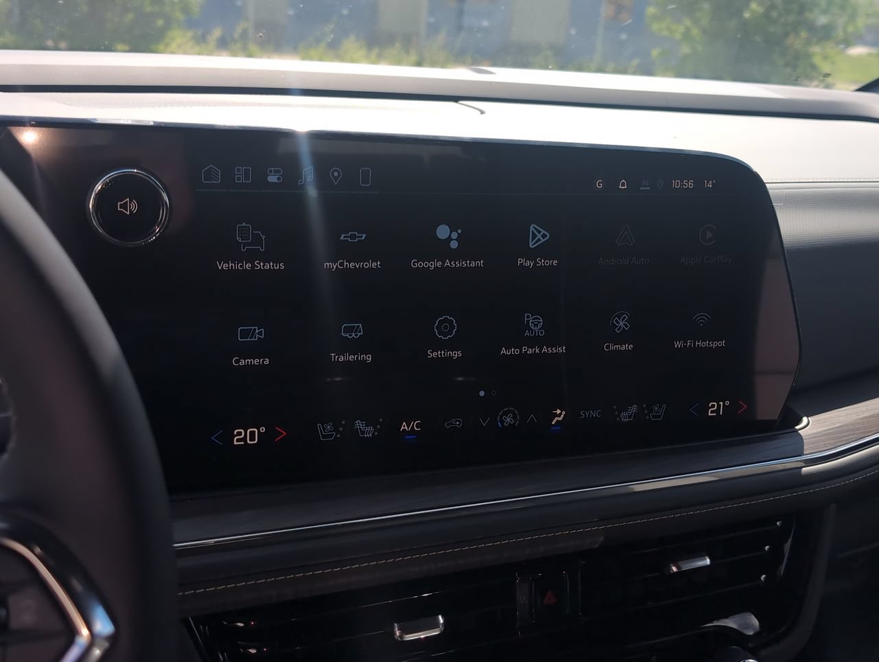 New 2026 Chevrolet Tahoe Premier 5.3L 4WD at KW Auto Credit