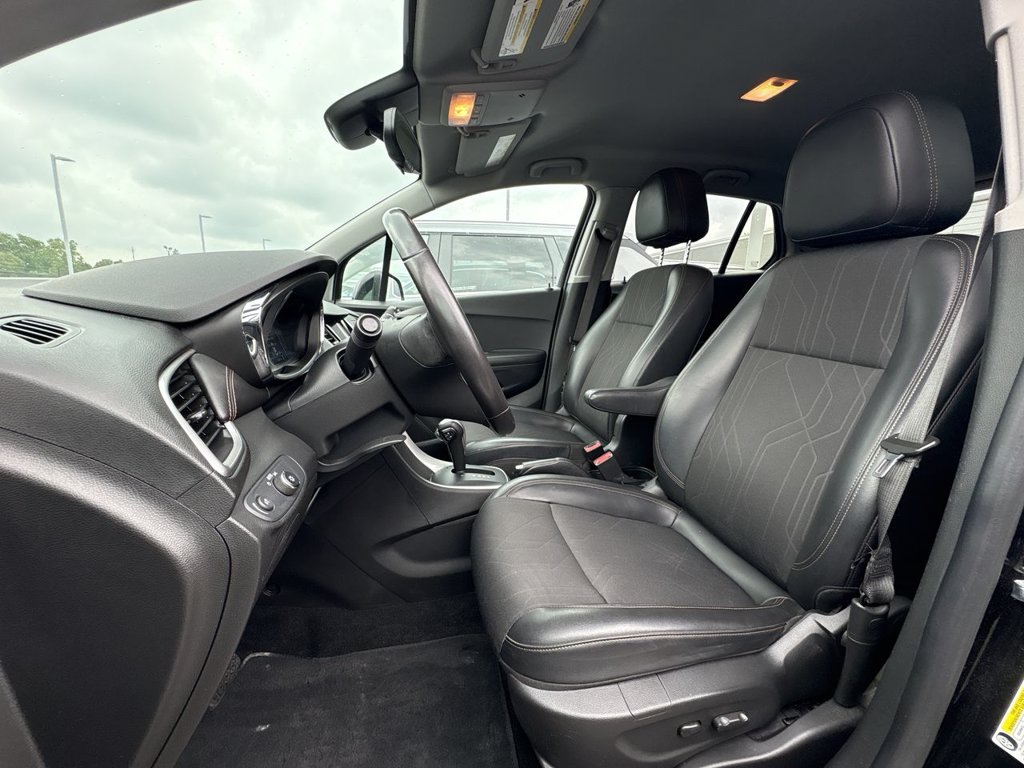 Used 2020 Chevrolet Trax LT 1.4L FWD at KW Auto Credit