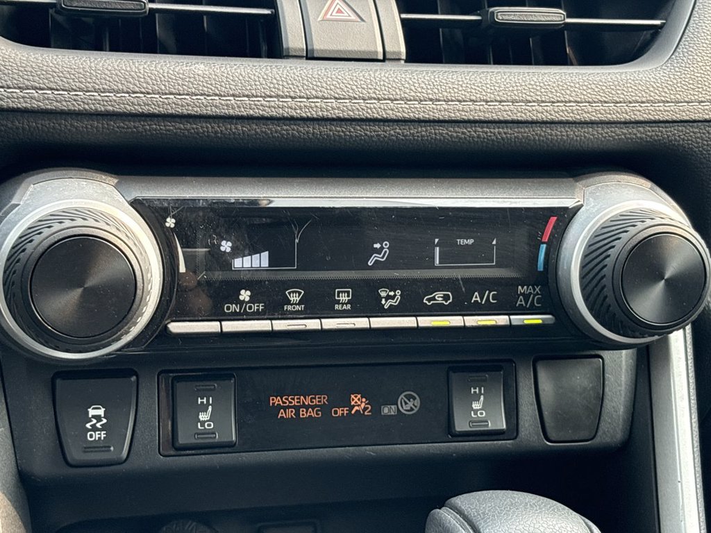 Used 2019 Toyota RAV4 LE 2.5 L FWD at KW Auto Credit