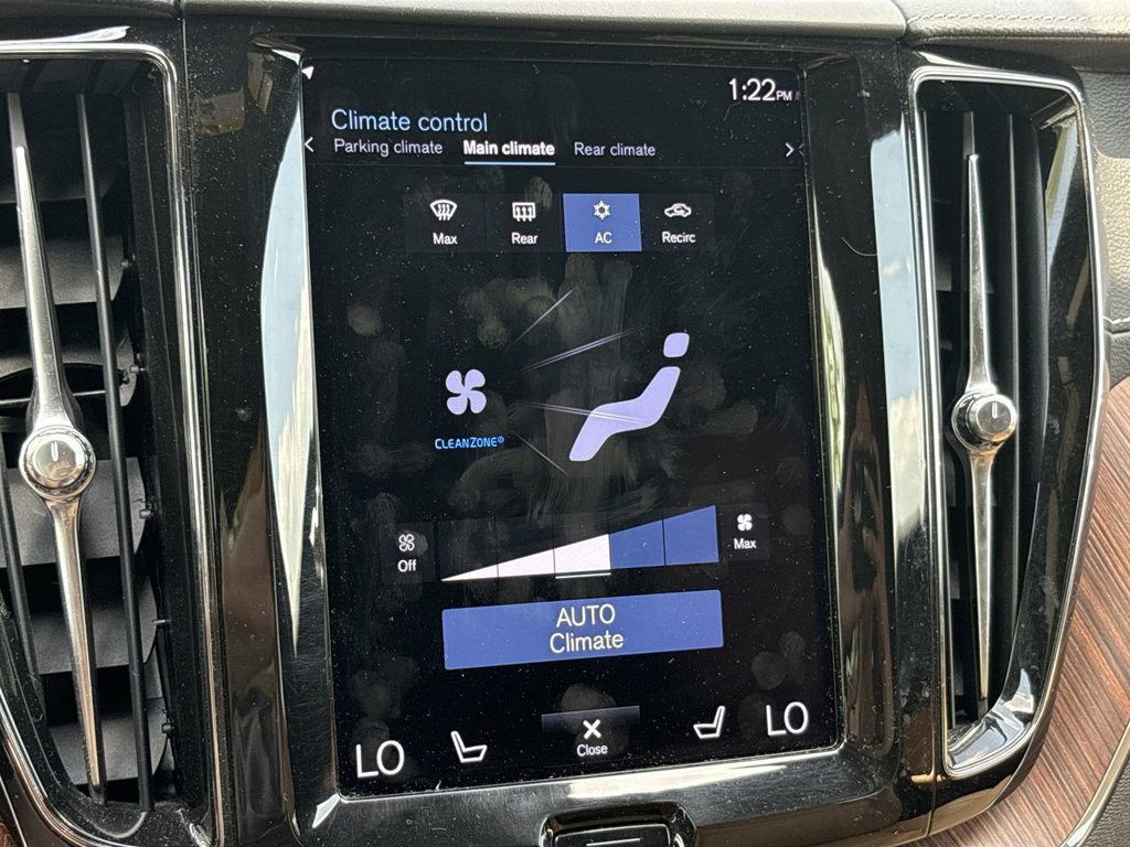 Used 2021 Volvo XC60 Inscription 2.0 L AWD at KW Auto Credit