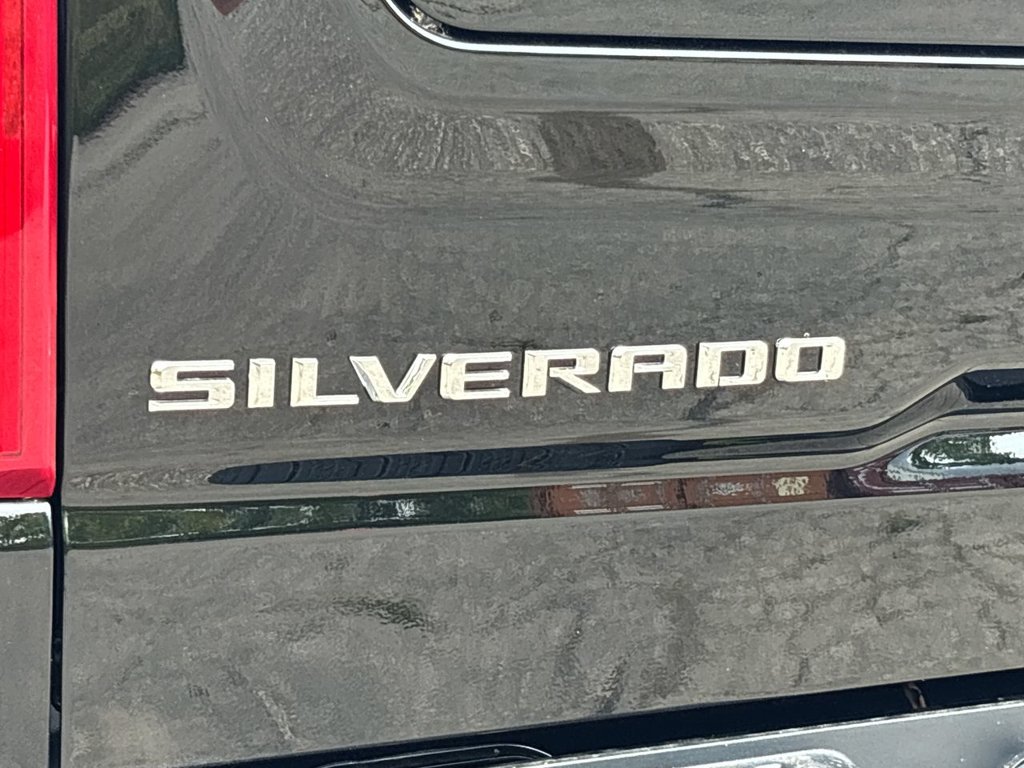 New 2026 Chevrolet Silverado 1500 LT Trail Boss 5.3L 4WD at KW Auto Credit