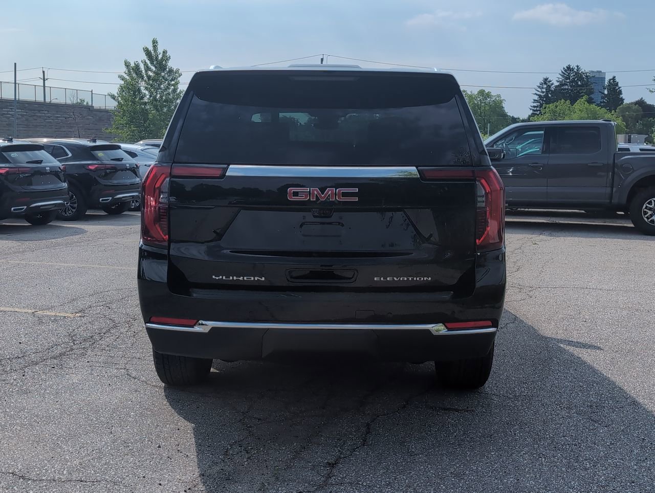 New 2026 GMC Yukon Elevation 5.3L 4WD at KW Auto Credit
