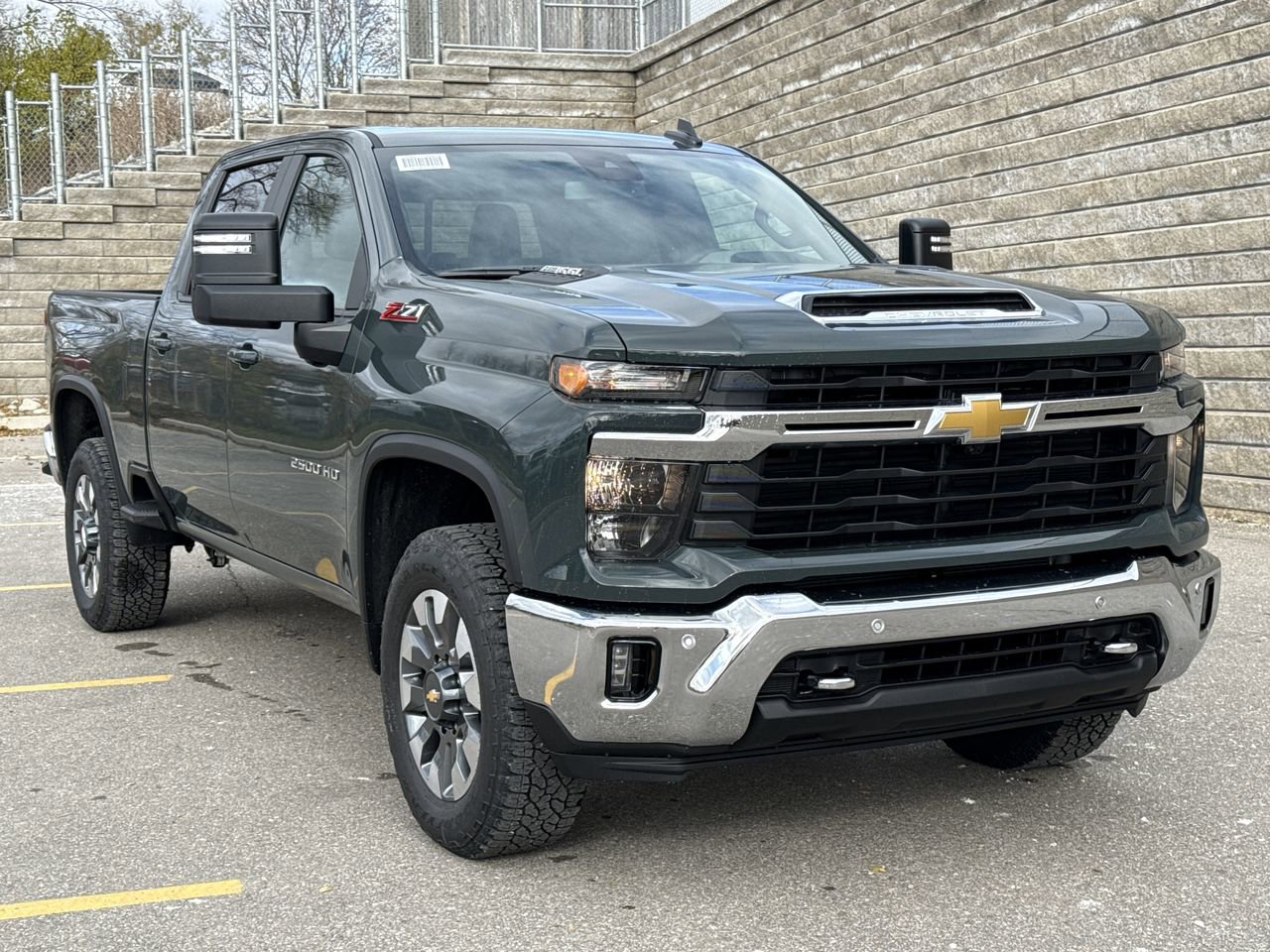 New 2026 Chevrolet Silverado 2500HD LT 6.6L 4WD at KW Auto Credit