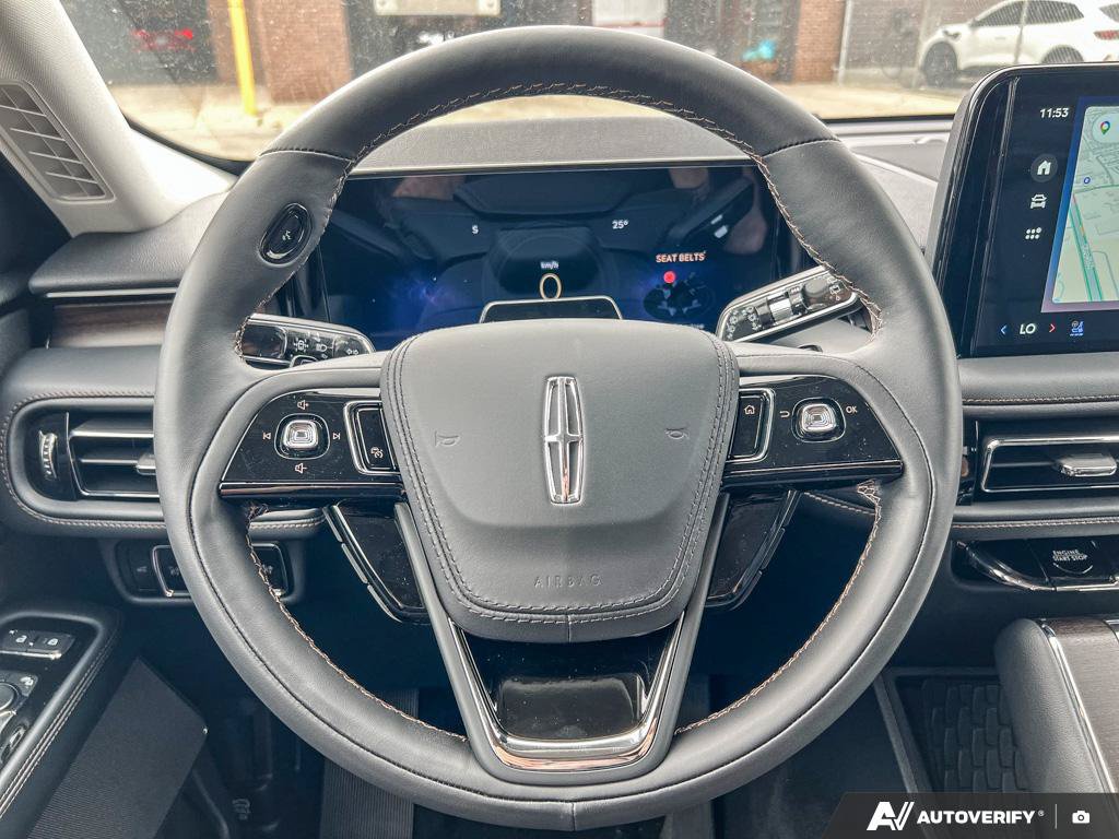 New 2026 Lincoln Aviator Reserve 3.0 L AWD at KW Auto Credit