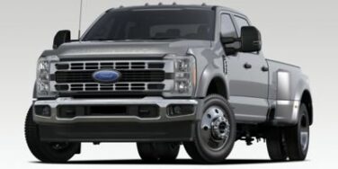 Used 2023 Ford Super Duty F-450 DRW XLT 6.7 L 4WD at KW Auto Credit