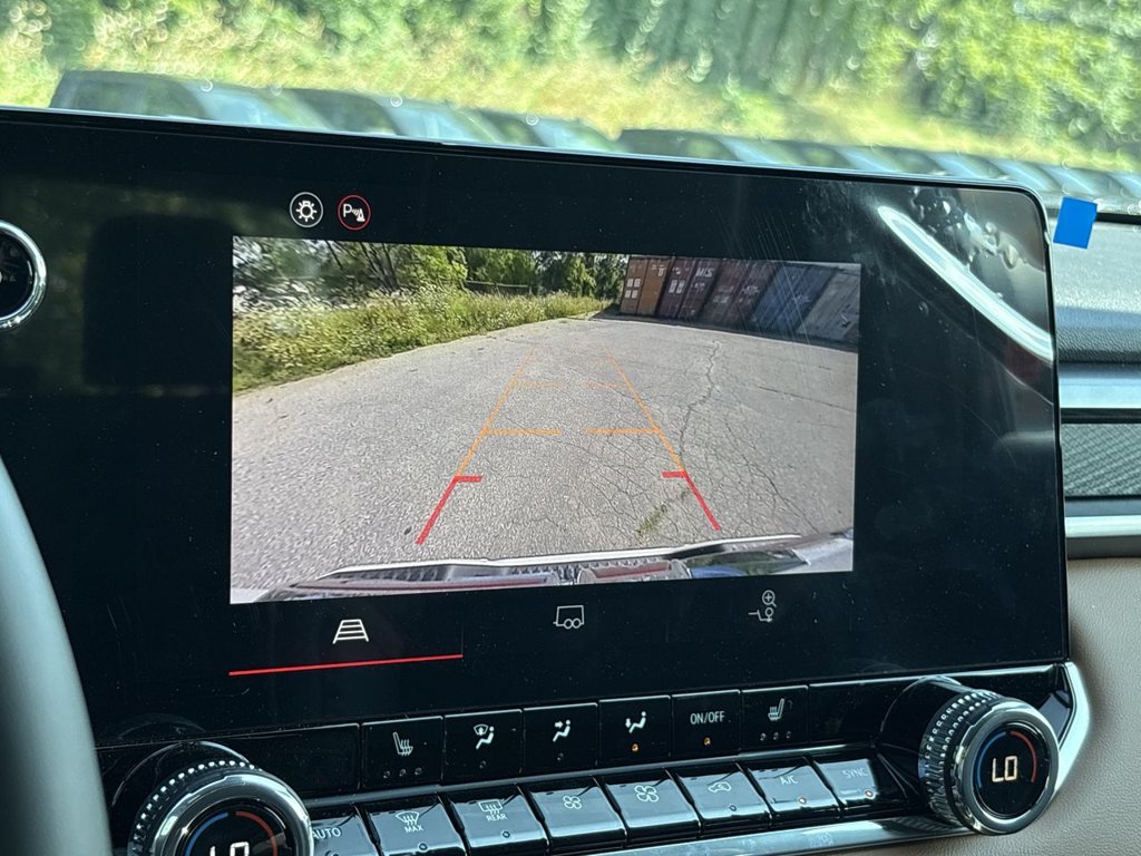 New 2026 GMC Canyon AT4 2.7L 4WD at KW Auto Credit