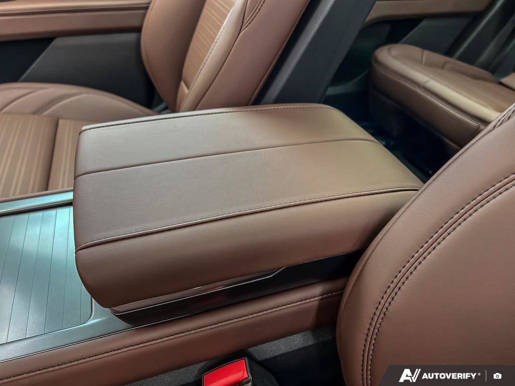New 2026 Lincoln Nautilus Reserve 2.0 L AWD at KW Auto Credit