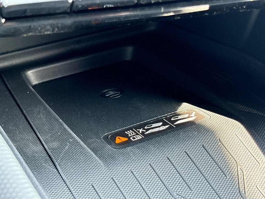New 2027 Chevrolet Equinox EV RS FWD at KW Auto Credit