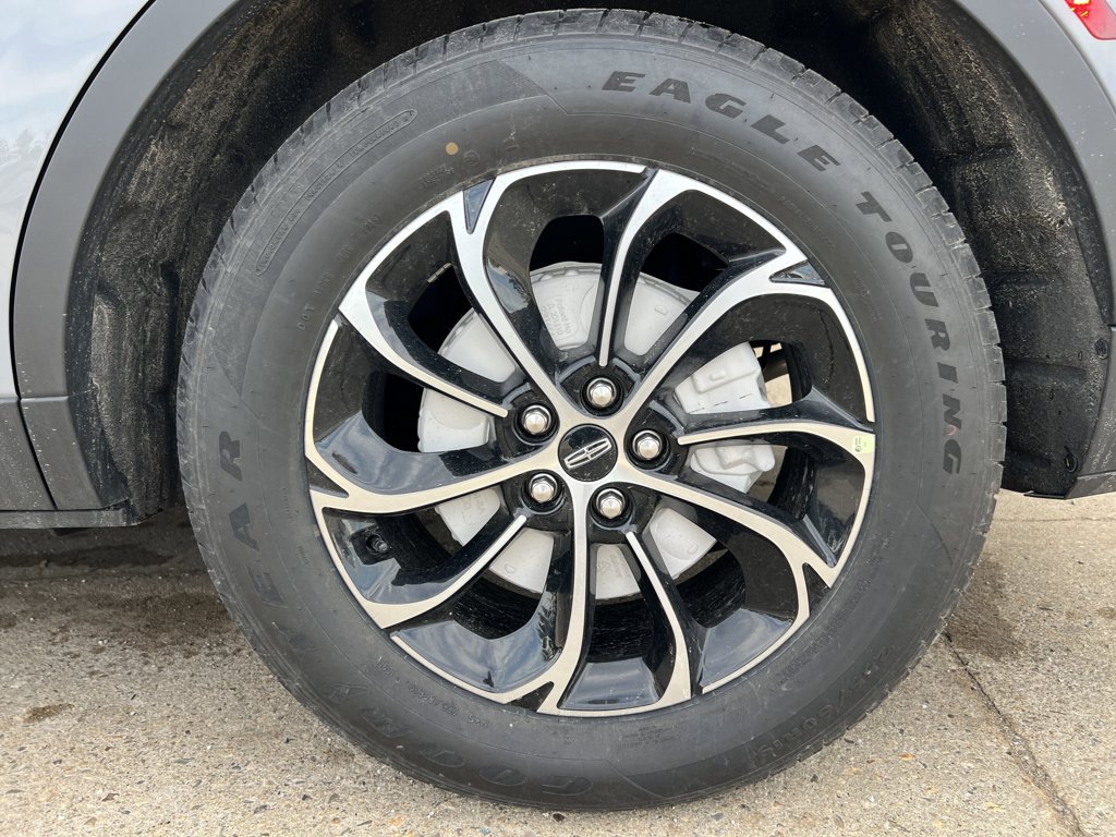 New 2026 Lincoln Nautilus Premiere 2.0 L AWD at KW Auto Credit