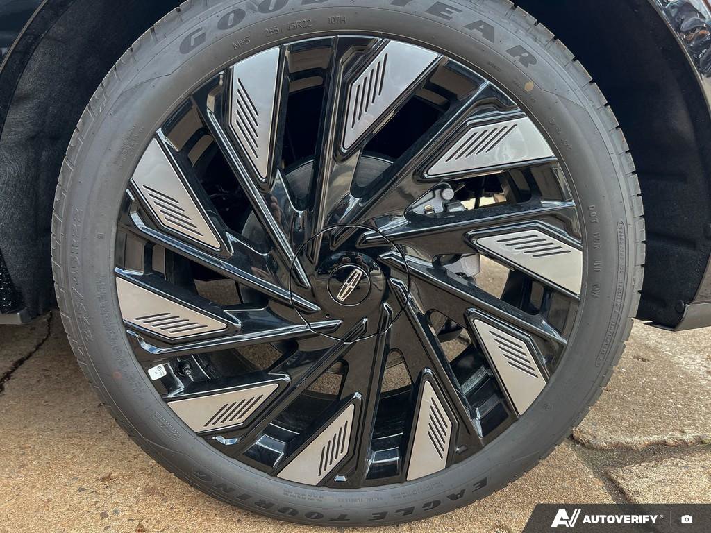 New 2026 Lincoln Nautilus Reserve 2.0 L AWD at KW Auto Credit