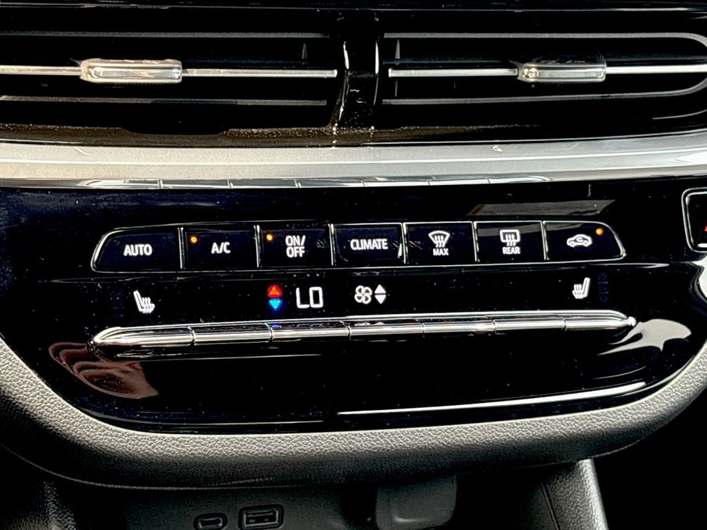 New 2026 Buick Envista Avenir 1.2L FWD at KW Auto Credit