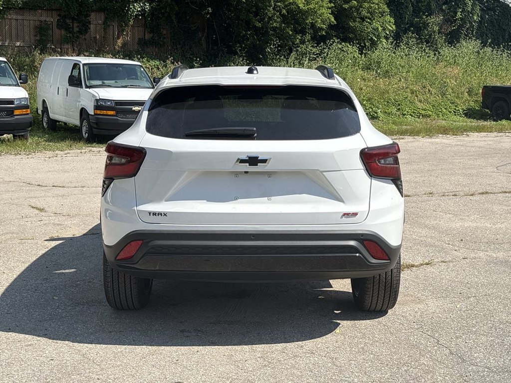 New 2026 Chevrolet Trax 2RS 1.2L FWD at KW Auto Credit